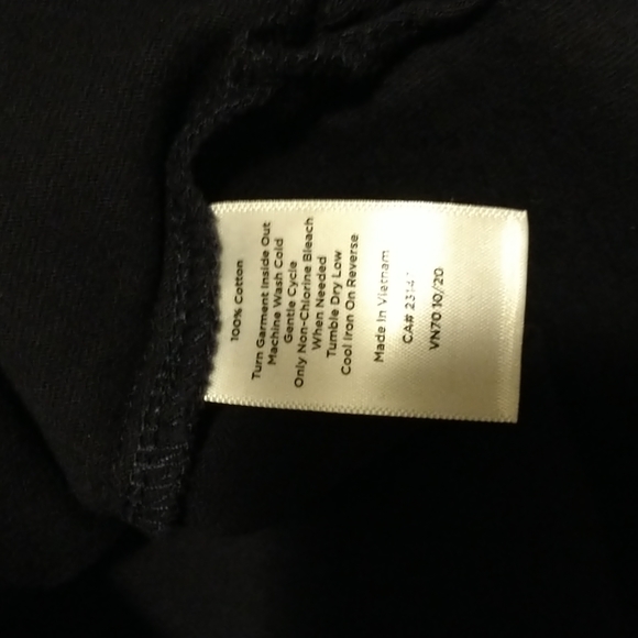 Talbots women's size L 3/4 cuffed sleeves postage stamp Tee - Picture 6 of 11